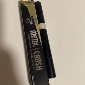KVD metal crush highlighter